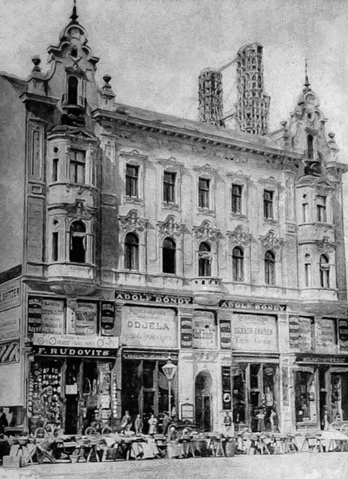 Trg bana Jelačića 6, kuća Gavella 1898. godine